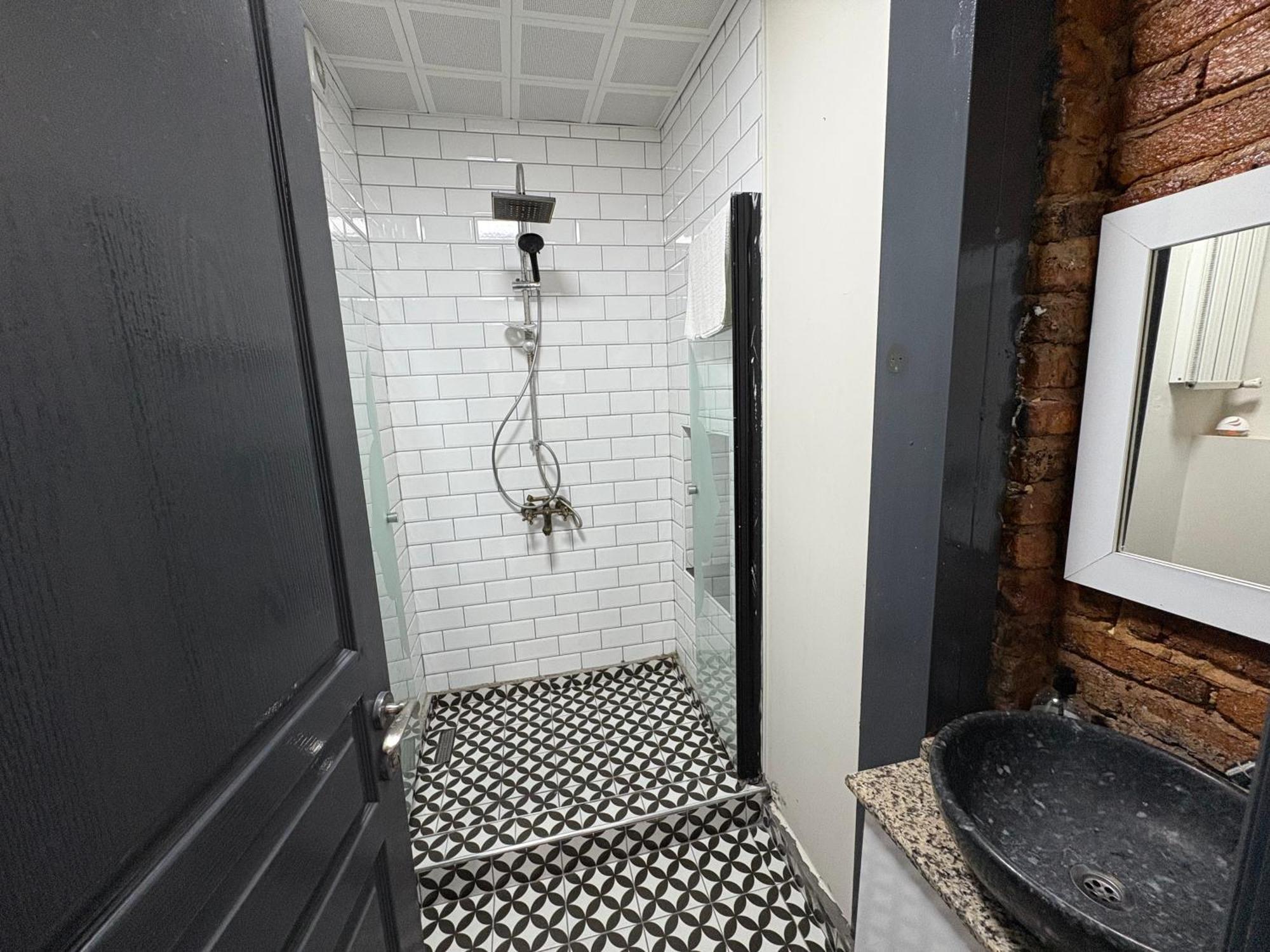 Taksim Otto Suite Истанбул Екстериор снимка