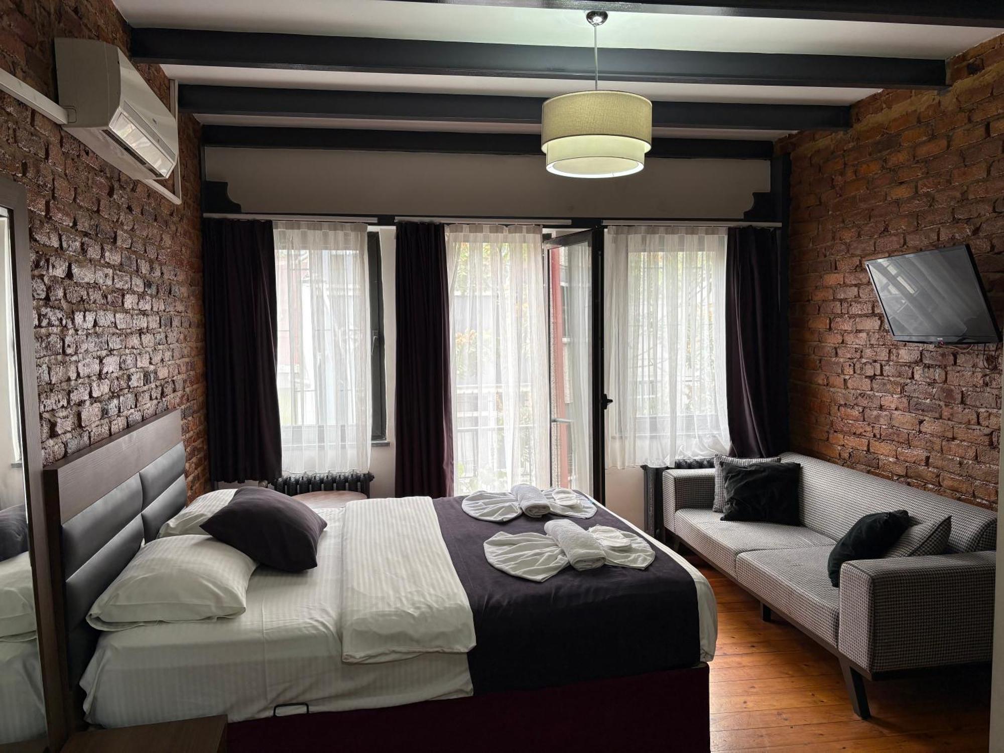 Taksim Otto Suite Истанбул Екстериор снимка